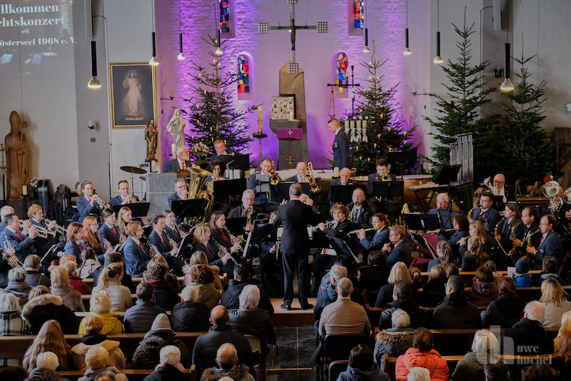 Instrumentalverein Süsterseel begeistert mit Konzert in der Süsterseeler Kirche